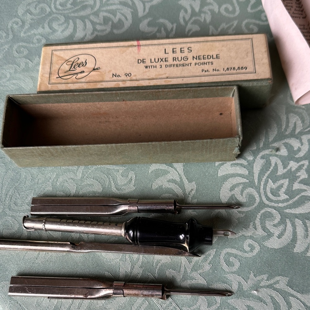 Lees De Luxe Rug Needle Set - Silver and Black